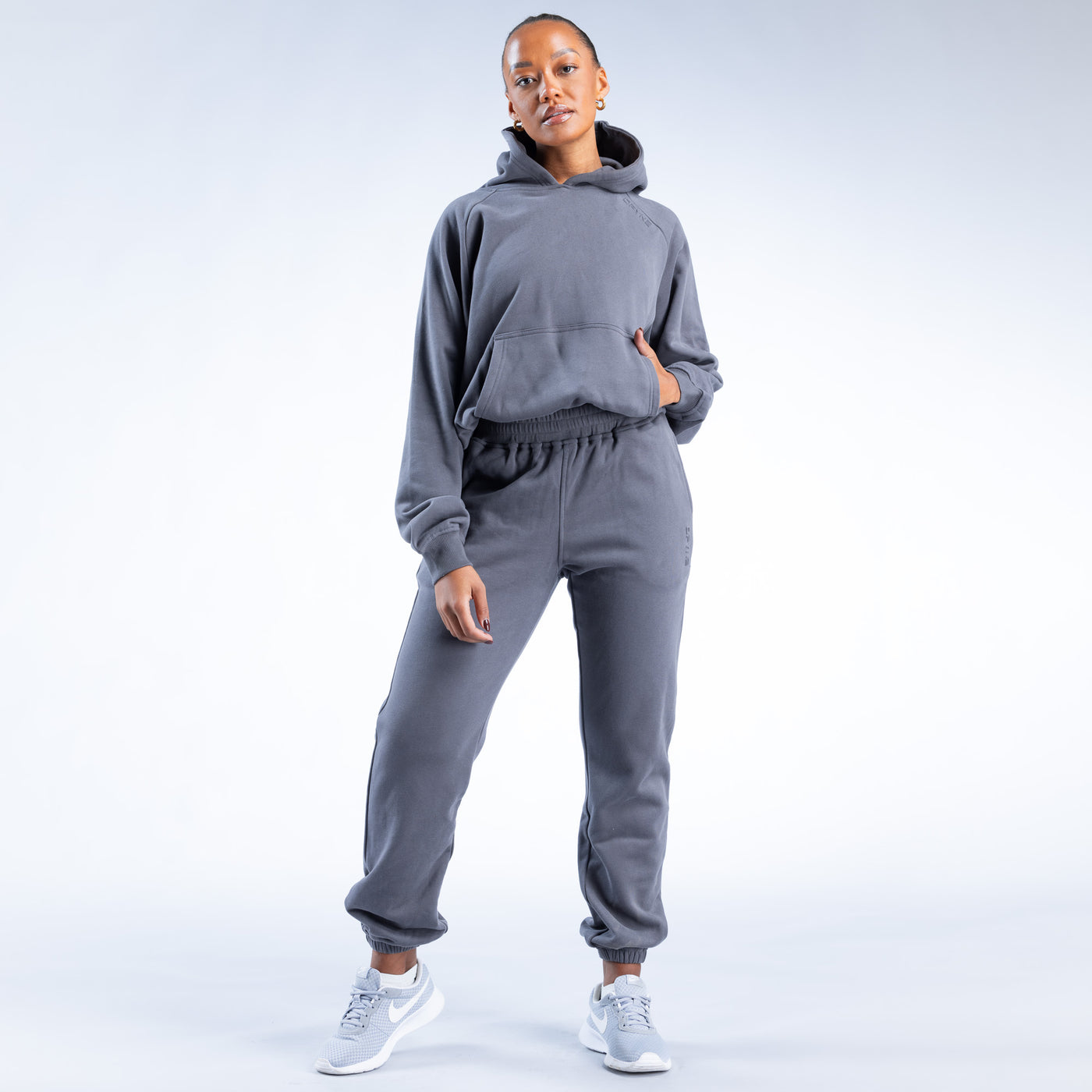 Revive Mid Weight Jogger – DFYNE